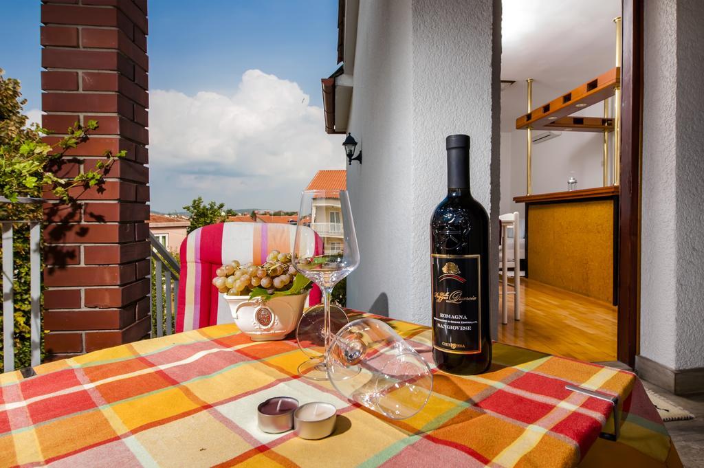 Apartments Carmelo Rovinj Exteriör bild